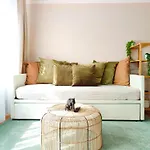 Apartman Bohemenest Terminal - Chic & Gemuetlich Mit Terrasse