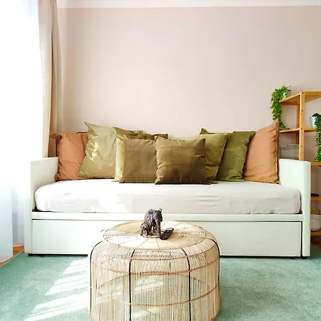 Apartamento Bohemenest Terminal - Chic & Gemuetlich Mit Terrasse