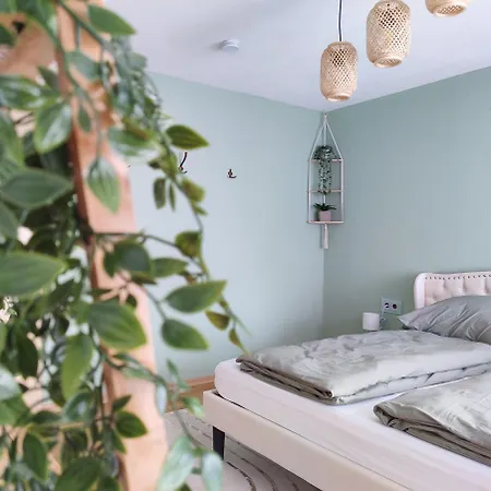 Apartamento Bohemenest Terminal - Chic & Gemuetlich Mit Terrasse Waldenbuch